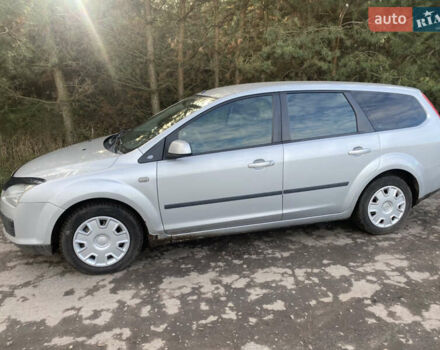 Форд Фокус, об'ємом двигуна 1.6 л та пробігом 227 тис. км за 3500 $, фото 2 на Automoto.ua
