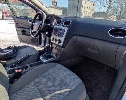 Форд Фокус, объемом двигателя 1.6 л и пробегом 245 тыс. км за 5100 $, фото 14 на Automoto.ua