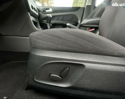 Форд Фокус, об'ємом двигуна 1.8 л та пробігом 188 тис. км за 5600 $, фото 23 на Automoto.ua