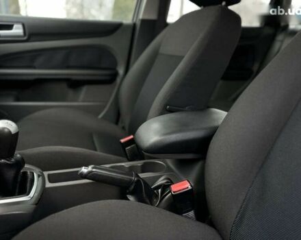 Форд Фокус, об'ємом двигуна 1.8 л та пробігом 188 тис. км за 5600 $, фото 25 на Automoto.ua