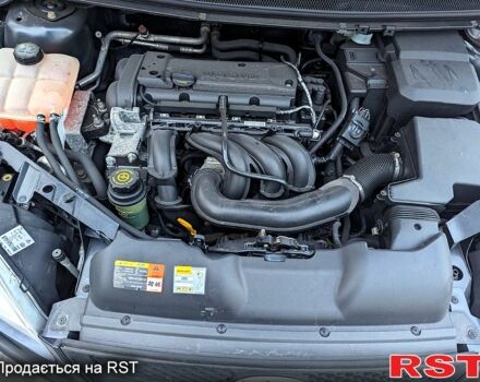 Форд Фокус, объемом двигателя 1.6 л и пробегом 212 тыс. км за 5200 $, фото 11 на Automoto.ua