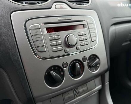 Форд Фокус, объемом двигателя 1.6 л и пробегом 174 тыс. км за 7500 $, фото 22 на Automoto.ua