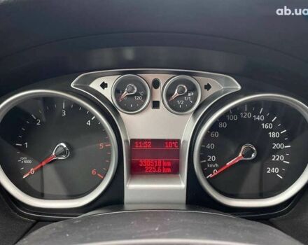 Форд Фокус, объемом двигателя 1.6 л и пробегом 330 тыс. км за 5890 $, фото 24 на Automoto.ua