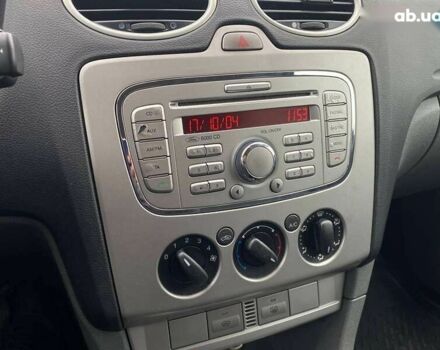 Форд Фокус, объемом двигателя 1.6 л и пробегом 330 тыс. км за 5890 $, фото 26 на Automoto.ua