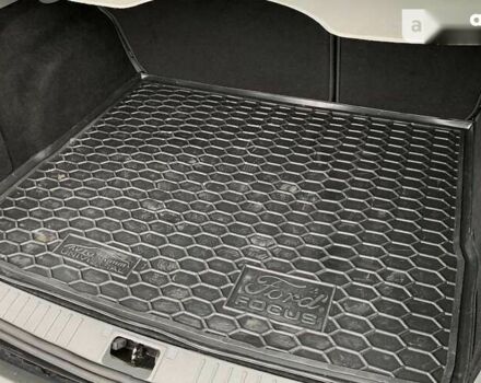 Форд Фокус, об'ємом двигуна 1.6 л та пробігом 308 тис. км за 5600 $, фото 6 на Automoto.ua