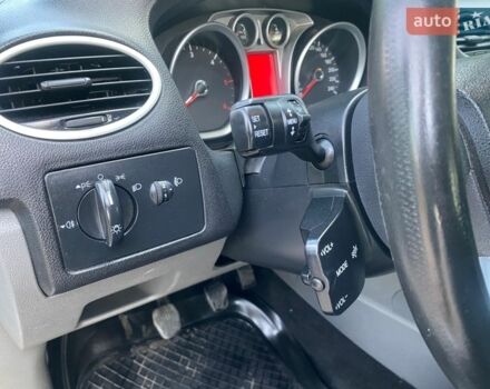 Форд Фокус, объемом двигателя 1.6 л и пробегом 290 тыс. км за 4850 $, фото 26 на Automoto.ua