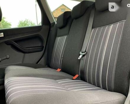 Форд Фокус, об'ємом двигуна 1.6 л та пробігом 308 тис. км за 5600 $, фото 16 на Automoto.ua