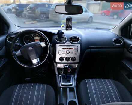 Форд Фокус 2008 в Житомире на Automoto.ua Форд Фокус, объемом двигателя 2 л и пробегом 275 тыс. км за 4999 $, фото 17 на Automoto.ua