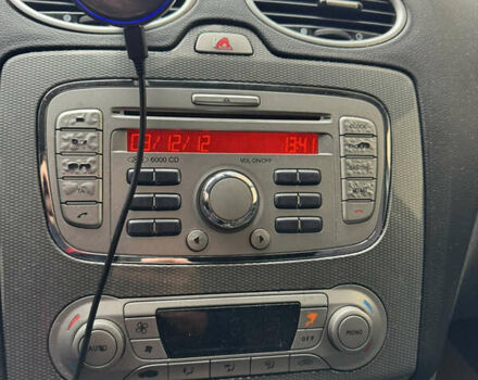 Форд Фокус, объемом двигателя 1.6 л и пробегом 211 тыс. км за 4750 $, фото 5 на Automoto.ua