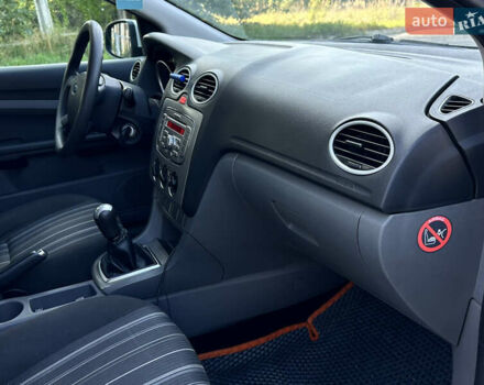 Форд Фокус, объемом двигателя 1.6 л и пробегом 252 тыс. км за 4850 $, фото 19 на Automoto.ua
