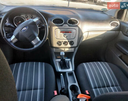 Форд Фокус, об'ємом двигуна 1.6 л та пробігом 223 тис. км за 5800 $, фото 11 на Automoto.ua