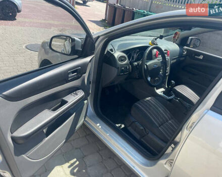 Форд Фокус, об'ємом двигуна 1.8 л та пробігом 274 тис. км за 4400 $, фото 10 на Automoto.ua