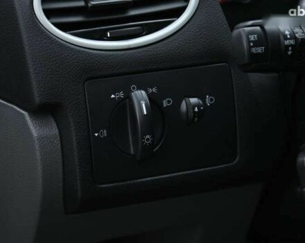 Форд Фокус 2008 у Бердичеве на Automoto.ua Форд Фокус, об'ємом двигуна 1.6 л та пробігом 231 тис. км за 5200 $, фото 21 на Automoto.ua