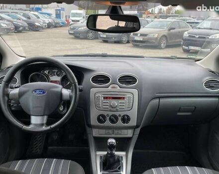 Форд Фокус, объемом двигателя 1.6 л и пробегом 330 тыс. км за 5890 $, фото 25 на Automoto.ua