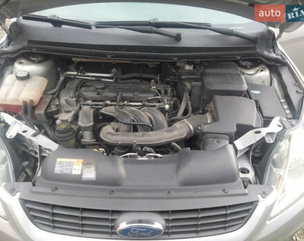 Форд Фокус, об'ємом двигуна 1.6 л та пробігом 223 тис. км за 5800 $, фото 4 на Automoto.ua