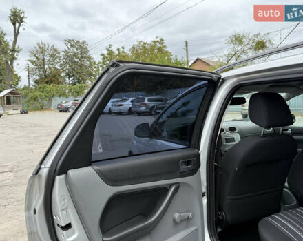 Форд Фокус, объемом двигателя 1.6 л и пробегом 169 тыс. км за 5799 $, фото 44 на Automoto.ua