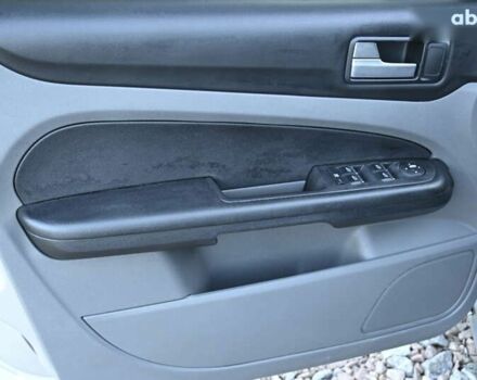 Форд Фокус, об'ємом двигуна 1.6 л та пробігом 306 тис. км за 4900 $, фото 10 на Automoto.ua