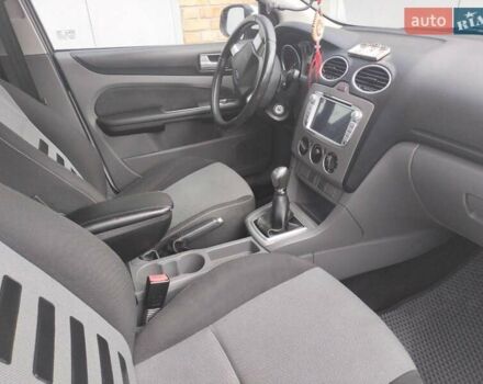Форд Фокус, объемом двигателя 1.8 л и пробегом 225 тыс. км за 6350 $, фото 8 на Automoto.ua