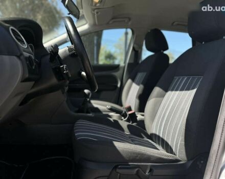 Форд Фокус, об'ємом двигуна 1.6 л та пробігом 159 тис. км за 6300 $, фото 25 на Automoto.ua