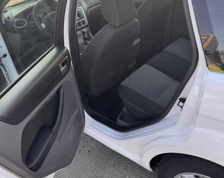 Форд Фокус, объемом двигателя 1.6 л и пробегом 287 тыс. км за 4700 $, фото 11 на Automoto.ua