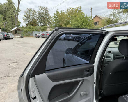 Форд Фокус, объемом двигателя 1.6 л и пробегом 169 тыс. км за 5799 $, фото 42 на Automoto.ua