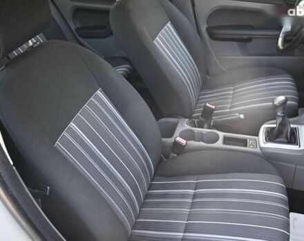 Форд Фокус, объемом двигателя 1.6 л и пробегом 306 тыс. км за 4999 $, фото 29 на Automoto.ua