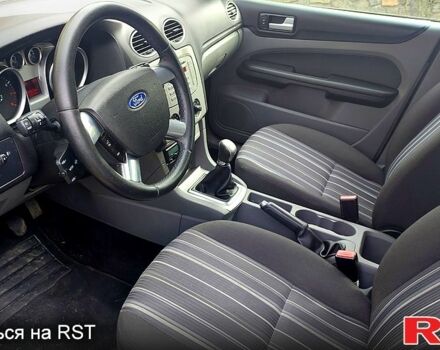 Форд Фокус, объемом двигателя 1.6 л и пробегом 190 тыс. км за 5600 $, фото 8 на Automoto.ua
