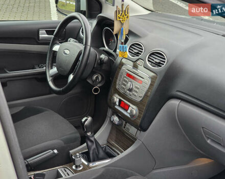 Форд Фокус, объемом двигателя 1.6 л и пробегом 259 тыс. км за 5450 $, фото 13 на Automoto.ua