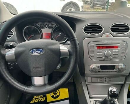 Форд Фокус 2009 у Коломые на Automoto.ua Форд Фокус, об'ємом двигуна 1.6 л та пробігом 257 тис. км за 5300 $, фото 16 на Automoto.ua
