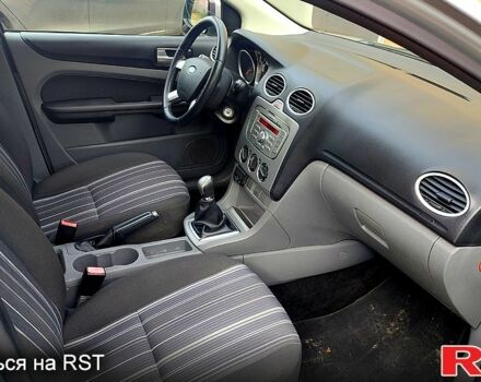 Форд Фокус, объемом двигателя 1.6 л и пробегом 190 тыс. км за 5600 $, фото 4 на Automoto.ua