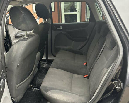 Форд Фокус, объемом двигателя 1.6 л и пробегом 246 тыс. км за 5200 $, фото 9 на Automoto.ua