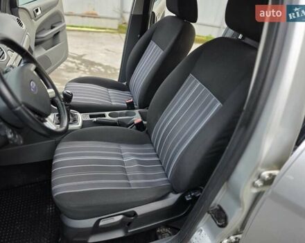 Форд Фокус, объемом двигателя 1.6 л и пробегом 238 тыс. км за 5500 $, фото 27 на Automoto.ua