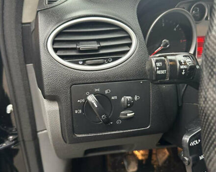 Форд Фокус, объемом двигателя 1.6 л и пробегом 246 тыс. км за 5200 $, фото 11 на Automoto.ua