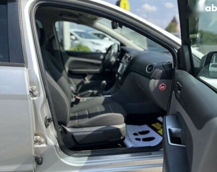 Форд Фокус, об'ємом двигуна 2 л та пробігом 252 тис. км за 4990 $, фото 13 на Automoto.ua