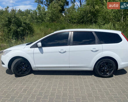 Форд Фокус, объемом двигателя 1.6 л и пробегом 275 тыс. км за 5300 $, фото 3 на Automoto.ua
