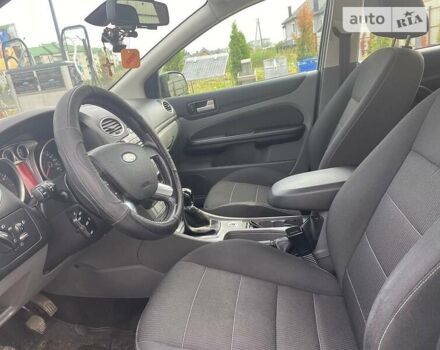 Форд Фокус, объемом двигателя 1.8 л и пробегом 234 тыс. км за 6900 $, фото 22 на Automoto.ua
