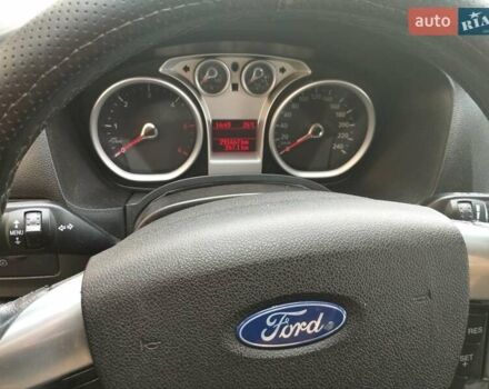 Форд Фокус, объемом двигателя 1.6 л и пробегом 292 тыс. км за 5900 $, фото 12 на Automoto.ua