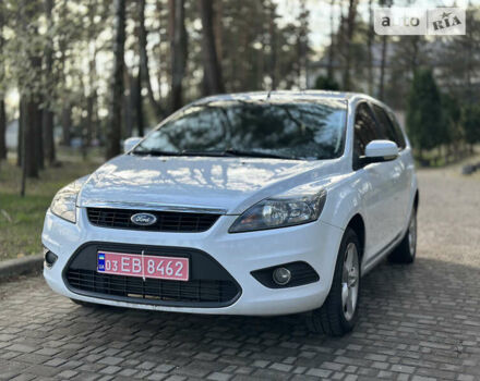 Форд Фокус, об'ємом двигуна 1.6 л та пробігом 237 тис. км за 5799 $, фото 6 на Automoto.ua