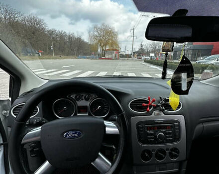 Форд Фокус, объемом двигателя 1.8 л и пробегом 230 тыс. км за 5400 $, фото 7 на Automoto.ua