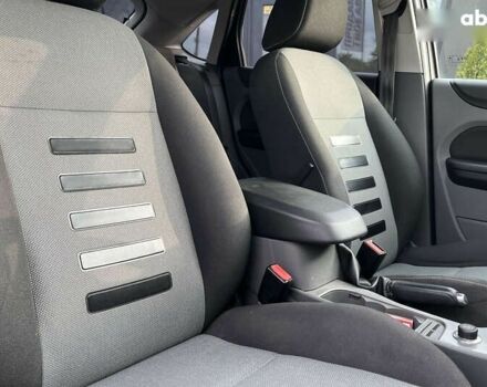 Форд Фокус, об'ємом двигуна 1.6 л та пробігом 184 тис. км за 6500 $, фото 24 на Automoto.ua