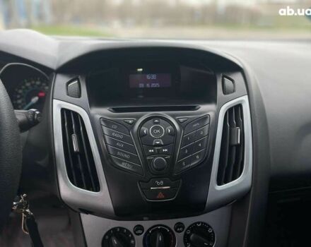 Форд Фокус, объемом двигателя 2 л и пробегом 310 тыс. км за 7199 $, фото 13 на Automoto.ua