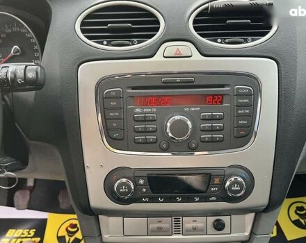 Форд Фокус, об'ємом двигуна 1.6 л та пробігом 184 тис. км за 6500 $, фото 12 на Automoto.ua