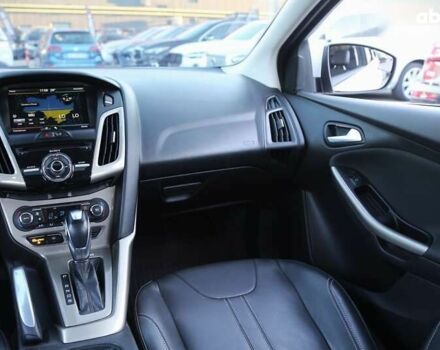 Форд Фокус, объемом двигателя 2 л и пробегом 180 тыс. км за 7500 $, фото 13 на Automoto.ua
