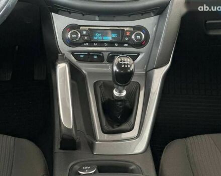 Форд Фокус, объемом двигателя 1.6 л и пробегом 236 тыс. км за 7350 $, фото 21 на Automoto.ua