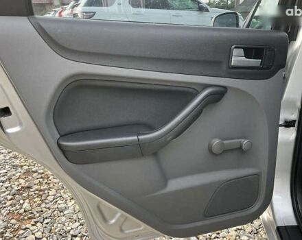 Форд Фокус, об'ємом двигуна 1.6 л та пробігом 184 тис. км за 6500 $, фото 15 на Automoto.ua