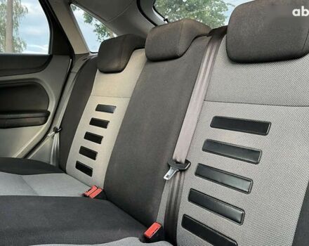 Форд Фокус, об'ємом двигуна 1.6 л та пробігом 184 тис. км за 6500 $, фото 17 на Automoto.ua