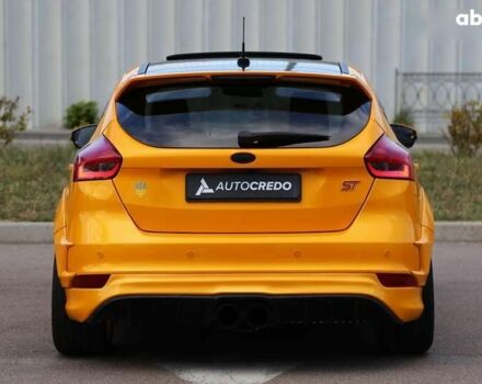 Форд Фокус, объемом двигателя 2 л и пробегом 115 тыс. км за 13700 $, фото 7 на Automoto.ua