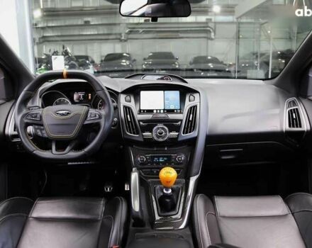 Форд Фокус, объемом двигателя 2 л и пробегом 115 тыс. км за 13700 $, фото 16 на Automoto.ua