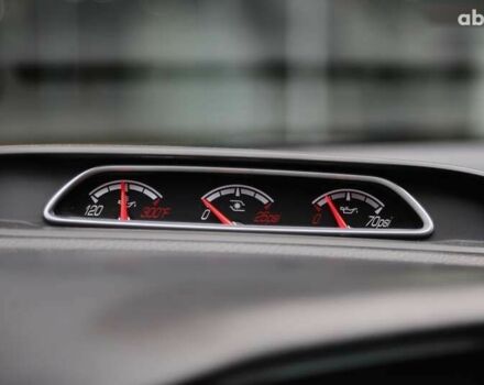 Форд Фокус, объемом двигателя 2 л и пробегом 115 тыс. км за 13700 $, фото 21 на Automoto.ua