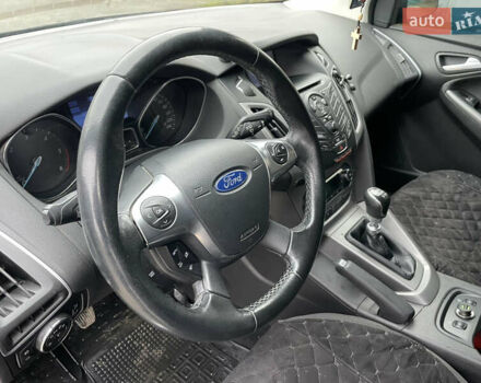 Форд Фокус, объемом двигателя 1.6 л и пробегом 230 тыс. км за 7800 $, фото 9 на Automoto.ua